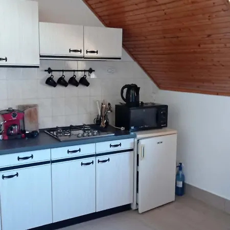 Apartman Revans Teázó Apartman- Belváros Pápa